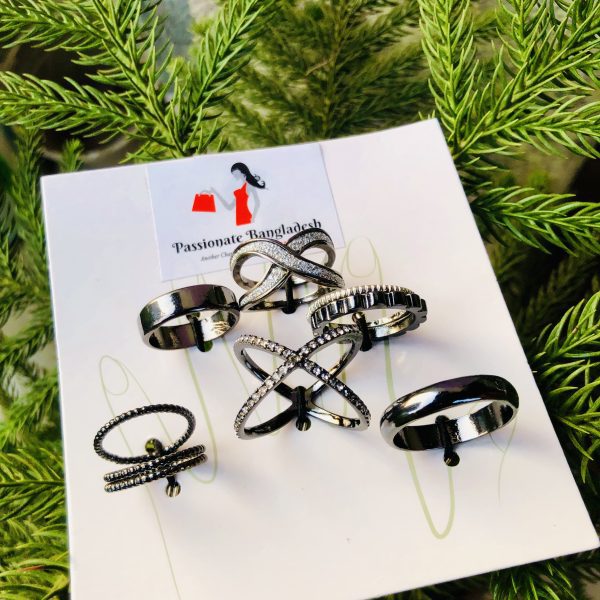 Fashionable Ring Set