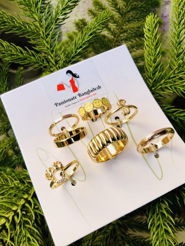Fashionable Ring Set