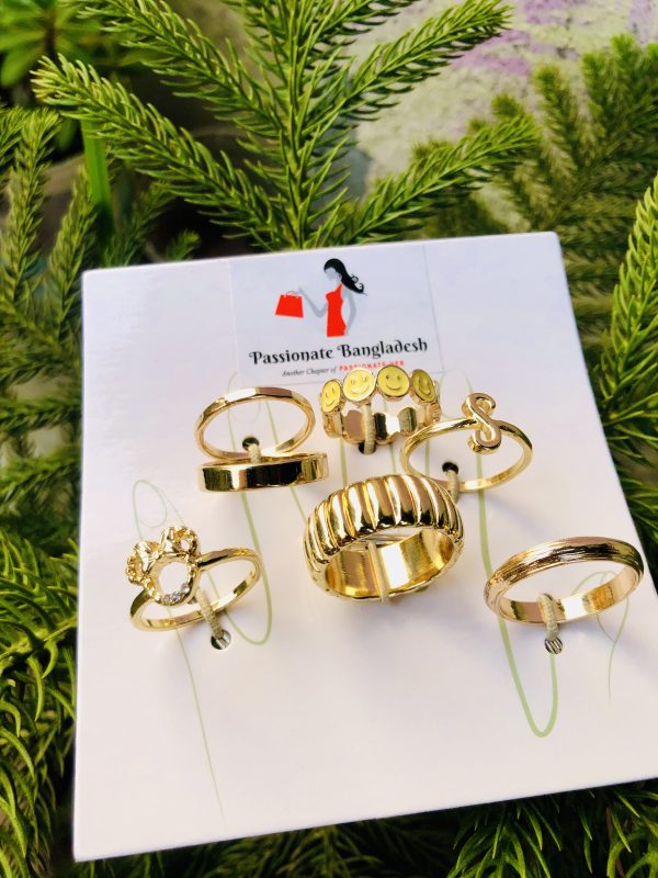 Fashionable Ring Set