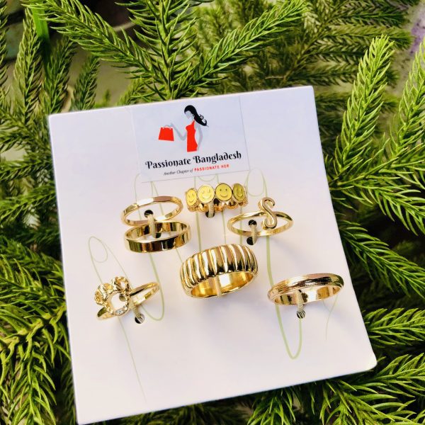 Fashionable Ring Set