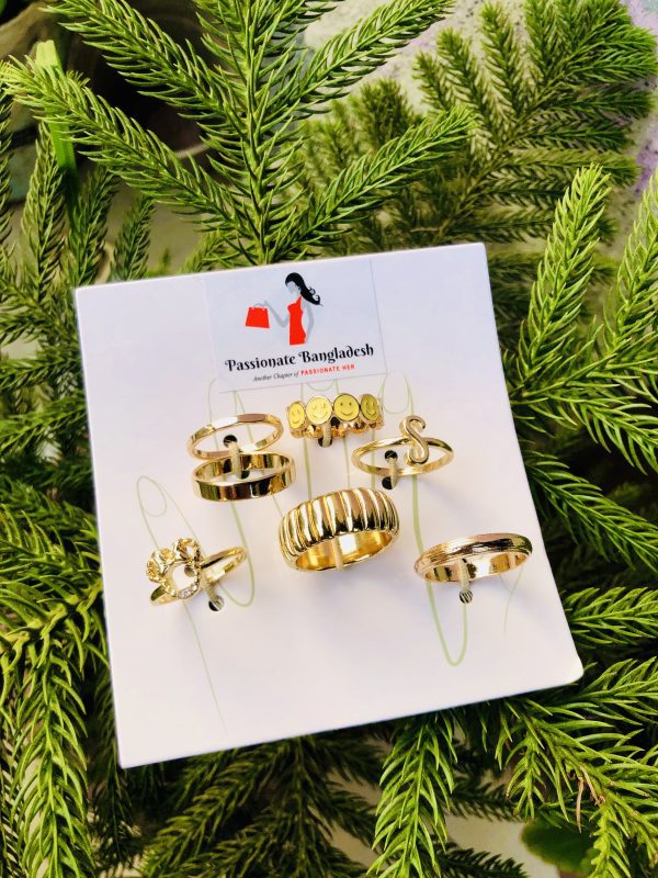 Fashionable Ring Set