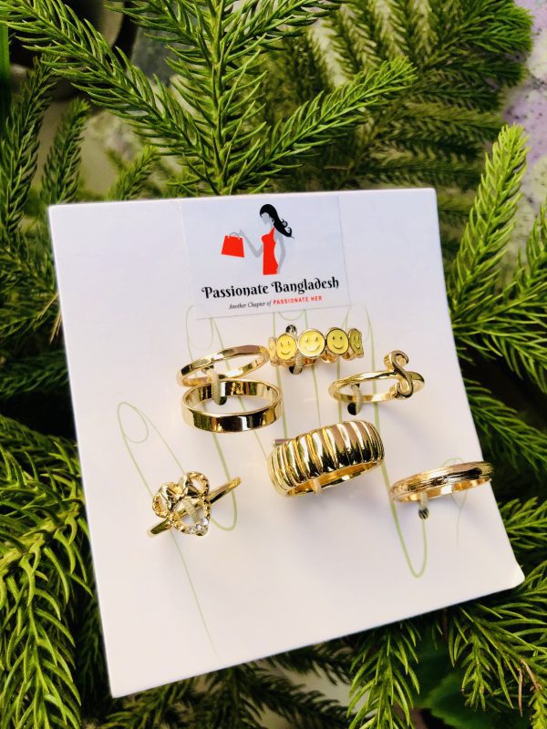 Fashionable Ring Set