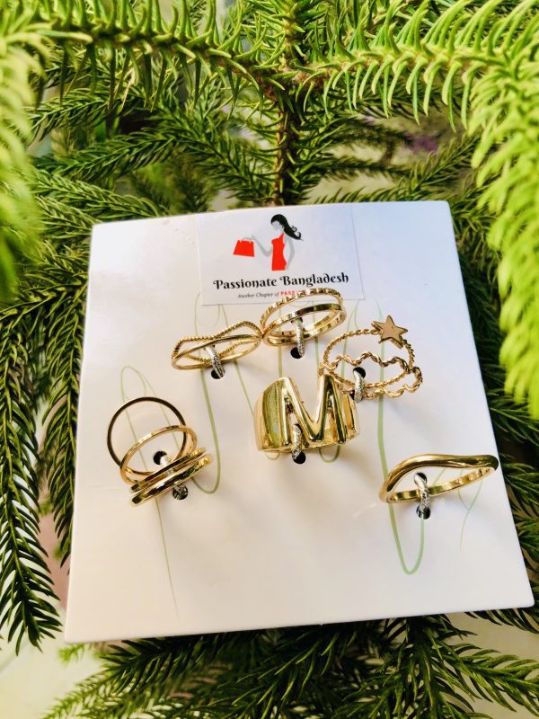 Fashionable Ring Set
