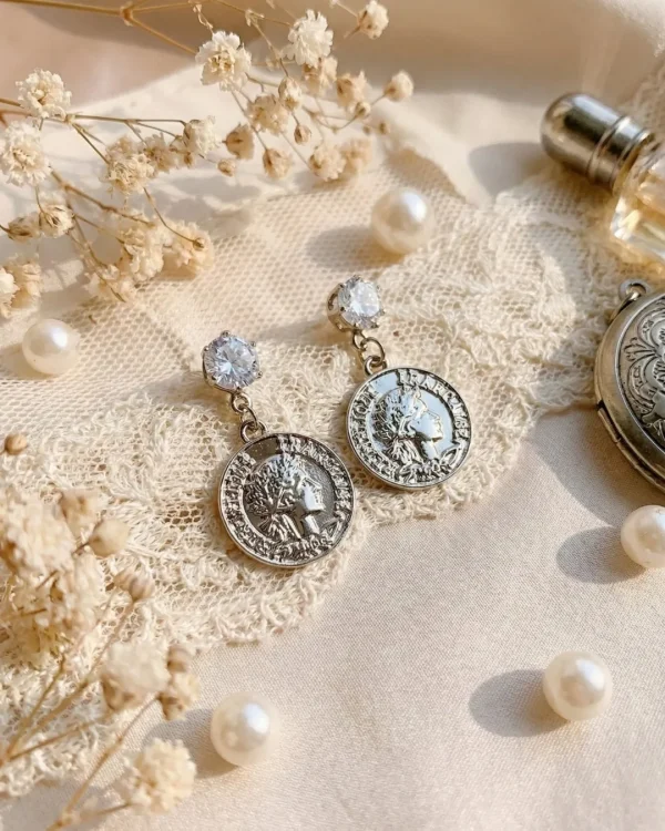 Elegant drop earrings from Passionate Bangladesh, lightweight dangle design for women and girls, perfect for parties and special occasions. Try our different designs like butterfly earrings, long chain earrings, heart shape earrings and stone earrings.