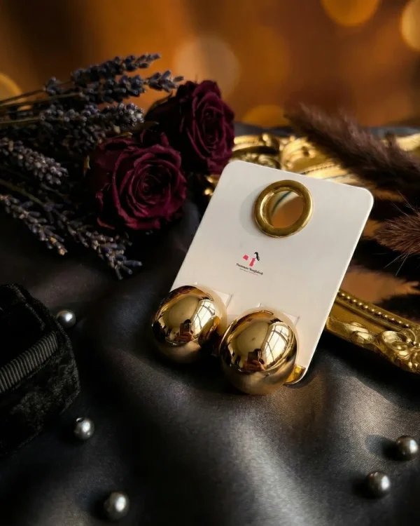 Elegant drop earrings from Passionate Bangladesh, lightweight dangle design for women and girls, perfect for parties and special occasions. Try our different designs like butterfly earrings, long chain earrings, heart shape earrings and stone earrings.