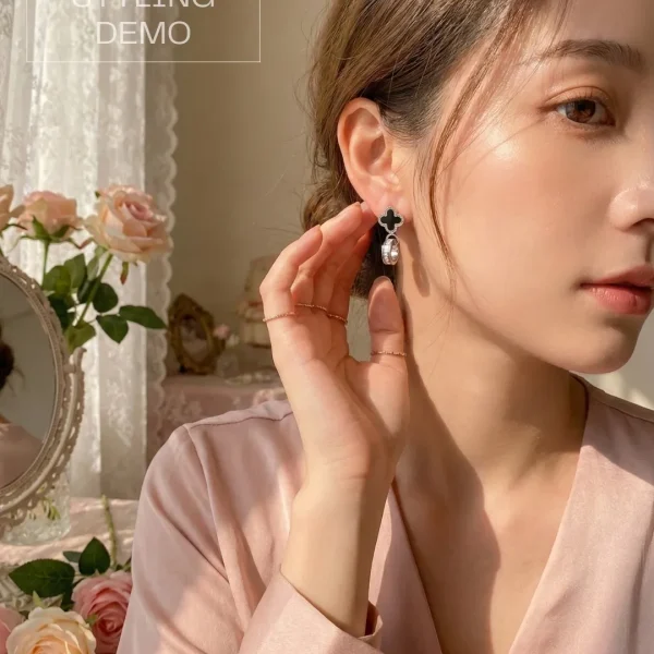 Elegant drop earrings from Passionate Bangladesh, lightweight dangle design for women and girls, perfect for parties and special occasions. Try our different designs like butterfly earrings, long chain earrings, heart shape earrings and stone earrings.