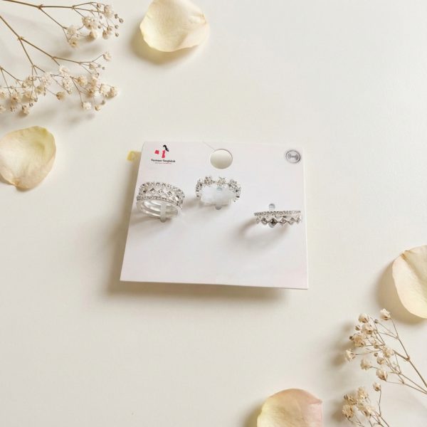 Budget‑friendly finger rings from Passionate Bangladesh with multiple stylish everyday options, charming silver and golden rings neatly designed for Passionate girls only.