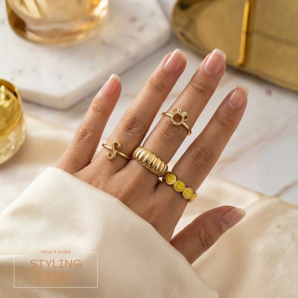 Budget‑friendly finger rings from Passionate Bangladesh with multiple stylish everyday options, charming silver and golden rings neatly designed for Passionate girls only.