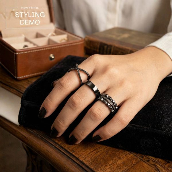 Budget‑friendly finger rings from Passionate Bangladesh with multiple stylish everyday options, charming silver and golden rings neatly designed for Passionate girls only.
