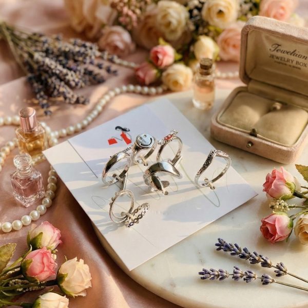 Budget‑friendly finger rings from Passionate Bangladesh with multiple stylish everyday options, charming silver and golden rings neatly designed for Passionate girls only.