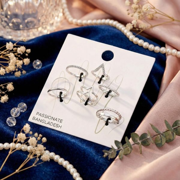 Budget‑friendly finger rings from Passionate Bangladesh with multiple stylish everyday options, charming silver and golden rings neatly designed for Passionate girls only.