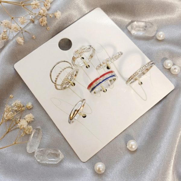 Budget‑friendly finger rings from Passionate Bangladesh with multiple stylish everyday options, charming silver and golden rings neatly designed for Passionate girls only.