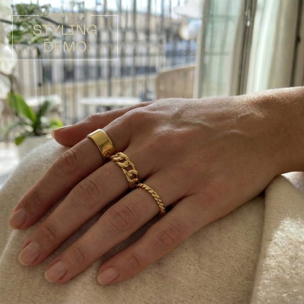 Budget‑friendly finger rings from Passionate Bangladesh with multiple stylish everyday options, charming silver and golden rings neatly designed for Passionate girls only.