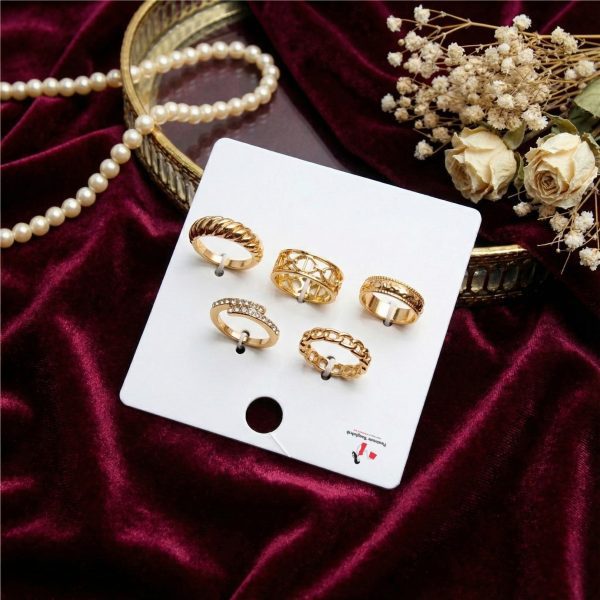 Budget‑friendly finger rings from Passionate Bangladesh with multiple stylish everyday options, charming silver and golden rings neatly designed for Passionate girls only.