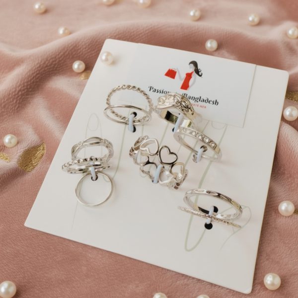 Budget‑friendly finger rings from Passionate Bangladesh with multiple stylish everyday options, charming silver and golden rings neatly designed for Passionate girls only.
