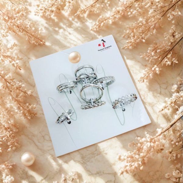 Budget‑friendly finger rings from Passionate Bangladesh with multiple stylish everyday options, charming silver and golden rings neatly designed for Passionate girls only.