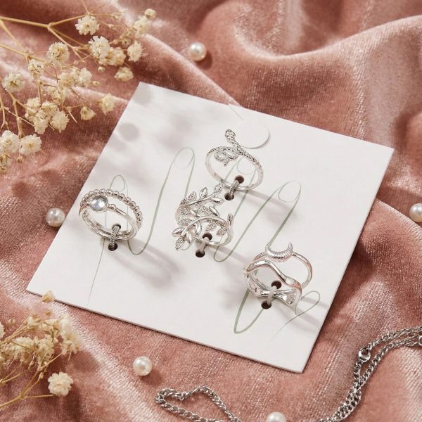 Budget‑friendly finger rings from Passionate Bangladesh with multiple stylish everyday options, charming silver and golden rings neatly designed for Passionate girls only.