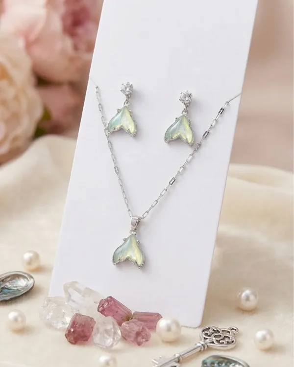 Stylish fashion layer necklace and pendants collection at Passionate Bangladesh showing different gold, silver and stoned necklace and pendants with earrings pair for western and fusion outfits.