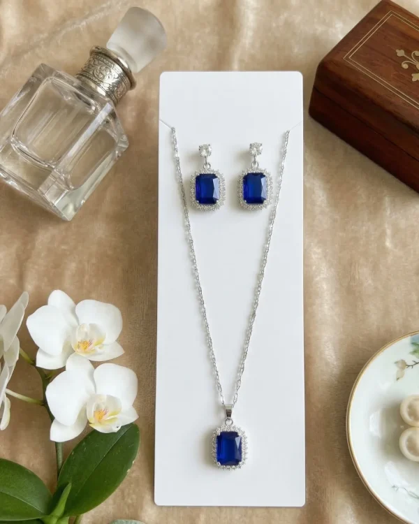 Stylish fashion layer necklace and pendants collection at Passionate Bangladesh showing different gold, silver and stoned necklace and pendants with earrings pair for western and fusion outfits.