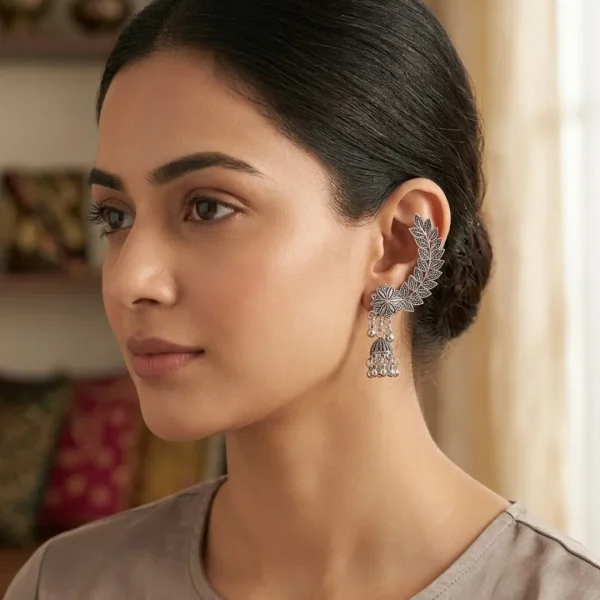 Shop ear cuffs, earrings, necklaces, finger rings, bags, beauty essentials at Passionate Bangladesh. Trendy, budget-friendly, and ready to gift.
