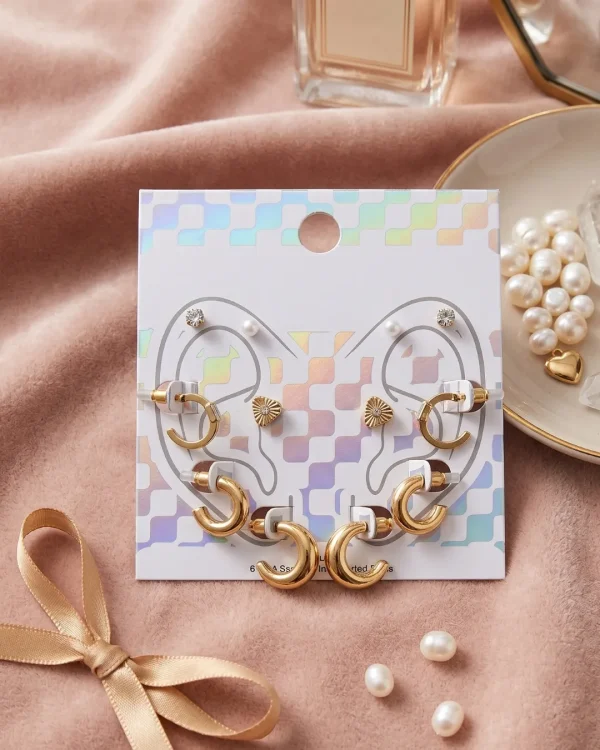 Shop ear cuffs, earrings, necklaces, finger rings, bags, beauty essentials at Passionate Bangladesh. Trendy, budget-friendly, and ready to gift.