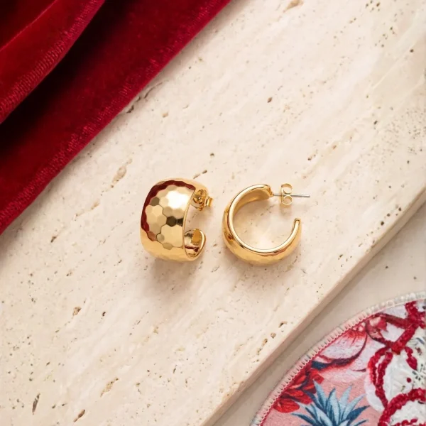 Golden HOOP Earrings for girls and women at PASSIONATE BANGLADESH at a very affordable and cheap price. Beauty with golden dazzling plastic earrings pair. Party on at disco.