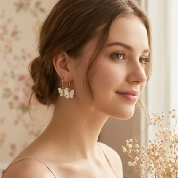 Elegant Earrings set from Passionate Bangladesh, lightweight dangle design for women and girls, perfect for parties and special occasions. Try our different designs like butterfly earrings, long chain earrings, heart shape earrings and stone earrings.