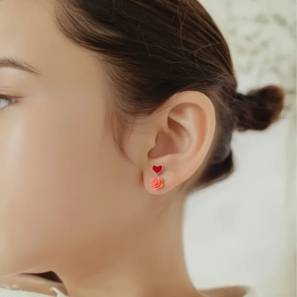 Trendy stud earrings for girls and women, simple everyday designs and sparkly studs from Passionate Bangladesh for party looks. https://passionatebangladesh.com/